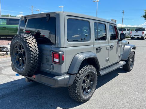 Used 2023 Jeep Wrangler Unlimited w/ Sun & Screen Package AWD/4WD image 5