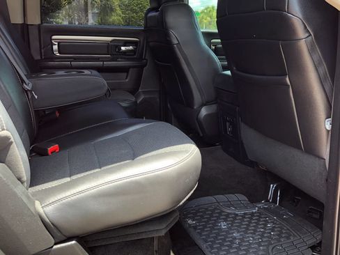 Used 2017 RAM 1500 Sport RWD image 15