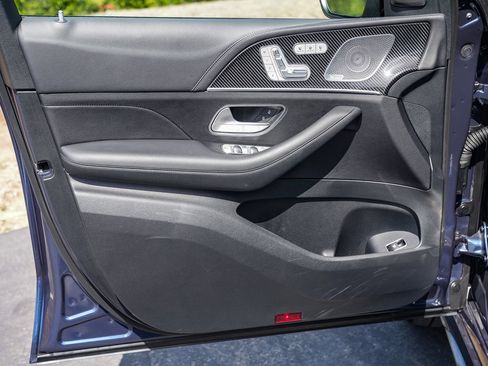 Certified 2025 Mercedes-Benz GLE 53 AMG 4MATIC image 19