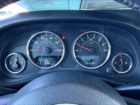 Used 2018 Jeep Wrangler Unlimited Sport S AWD/4WD image 21
