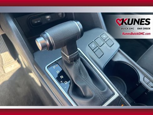 Used 2024 Kia Sportage LX image 36