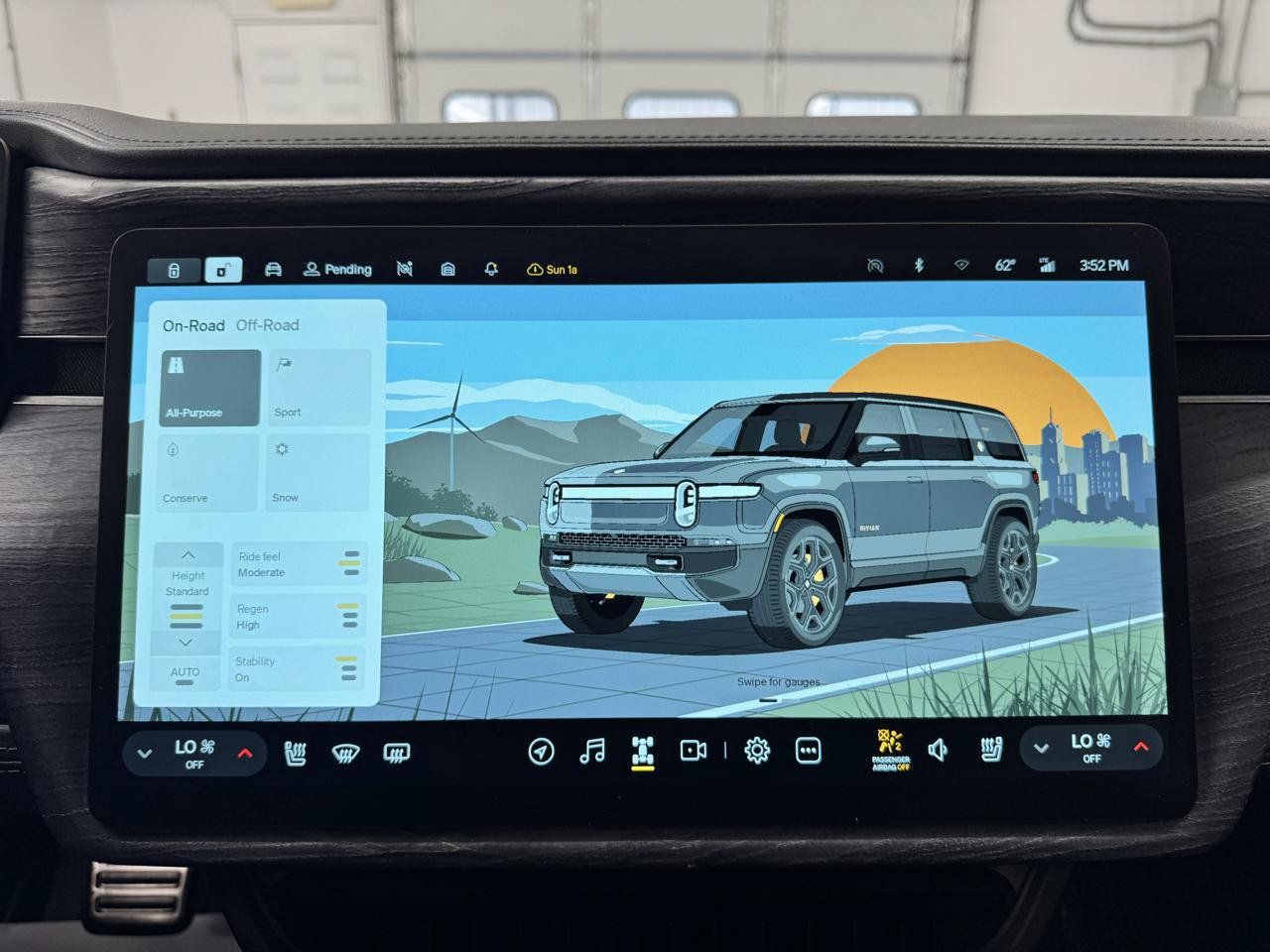 Used 2022 Rivian R1S Launch Edition Quad AWD/4WD image 34
