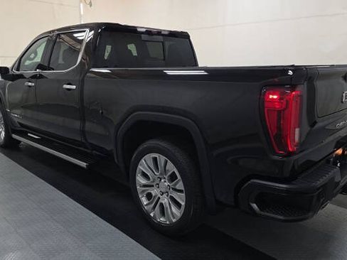 Used 2021 GMC Sierra 1500 Denali w/ Denali Ultimate Package AWD/4WD image 3