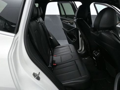 Used 2019 BMW X3 xDrive30i w/ Driving Assistance Package image 12