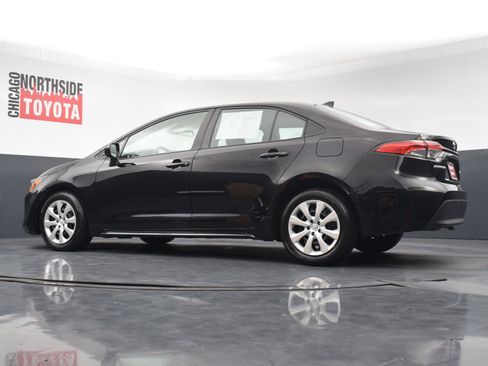 Used 2025 Toyota Corolla LE FWD image 25