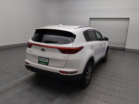 Used 2017 Kia Sportage EX image 9