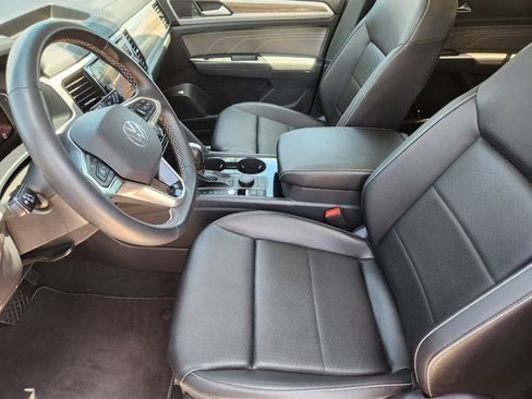 Used 2023 Volkswagen Atlas SEL AWD/4WD image 19