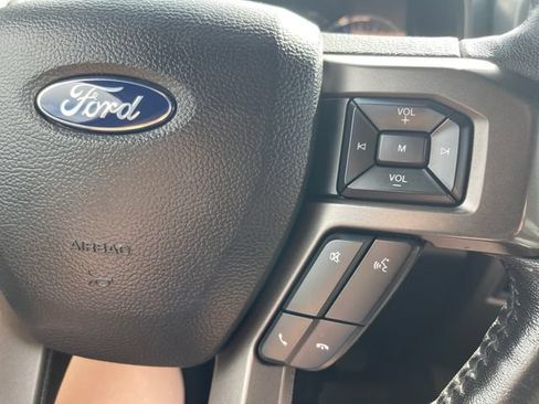 Used 2018 Ford Expedition Max XLT w/ Equipment Group 202A AWD/4WD image 26
