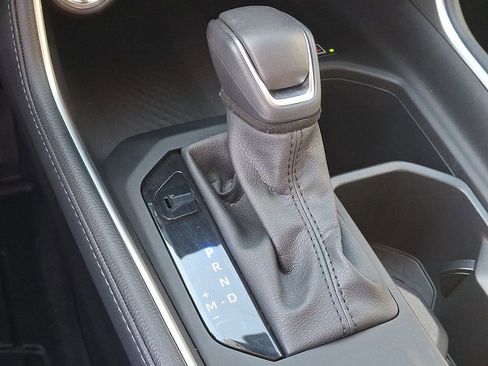 Used 2025 Toyota Grand Highlander AWD image 14