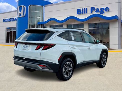 Used 2026 Hyundai Tucson SEL image 4