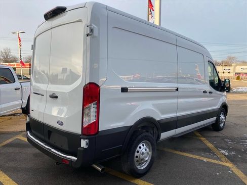New 2026 Ford Transit 250 148 Medium Roof Extended AWD image 3