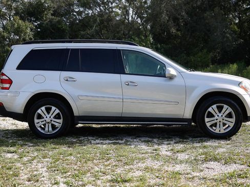 Used 2009 Mercedes-Benz GL 450 4MATIC image 13