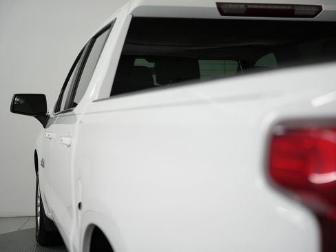 Used 2019 Chevrolet Silverado 1500 LT w/ Texas Edition image 52