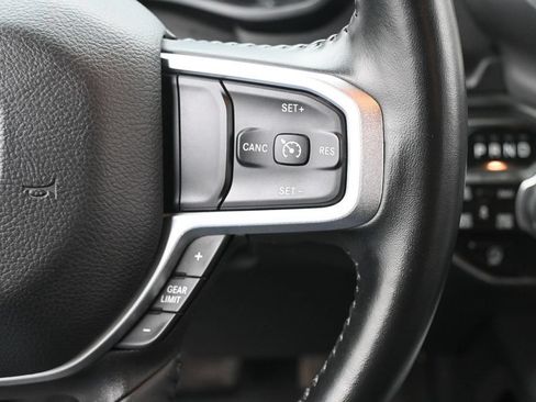 Used 2022 RAM 1500 Big Horn AWD/4WD image 18