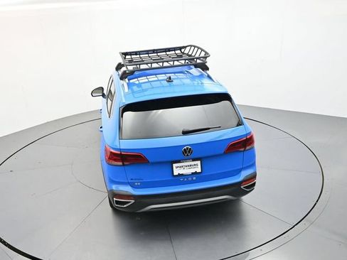 Used 2023 Volkswagen Taos SE w/ Black Wheel Package FWD image 21