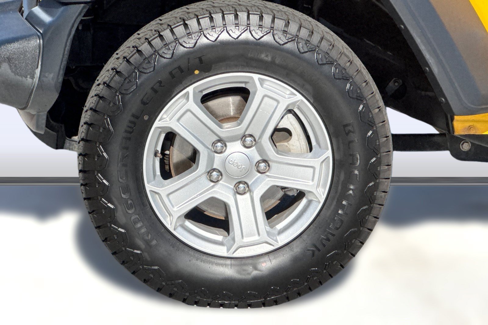 Used 2019 Jeep Wrangler Sport AWD/4WD image 12