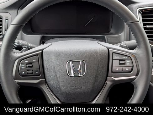 Used 2025 Honda Ridgeline RTL image 13