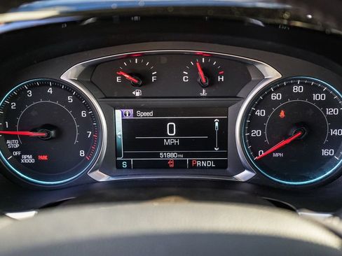 Used 2019 Chevrolet Traverse LT FWD image 21
