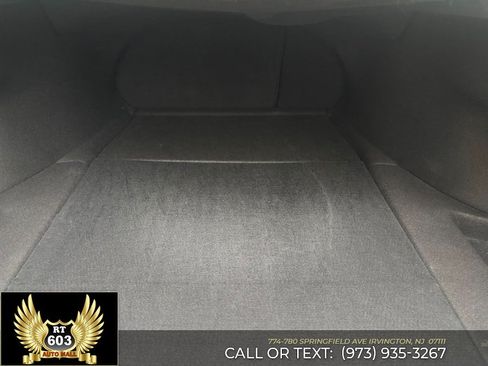 Used 2018 Acura TLX FWD image 22