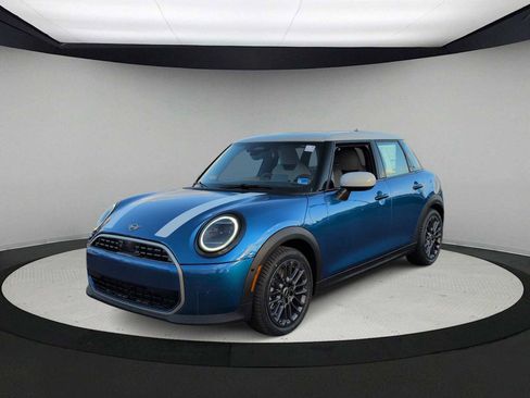 New 2026 MINI Cooper 4-Door Hardtop image 4