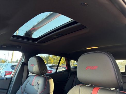 New 2026 Chevrolet Trax RS w/ Sunroof Package image 27