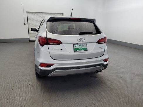 Used 2018 Hyundai Santa Fe Sport image 6