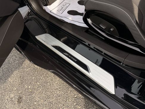 Used 2024 Chevrolet Corvette Z06 RWD image 14