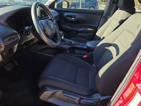 Used 2024 Honda HR-V Sport image 14