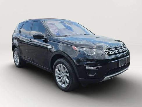 Used 2019 Land Rover Discovery Sport HSE AWD/4WD image 3
