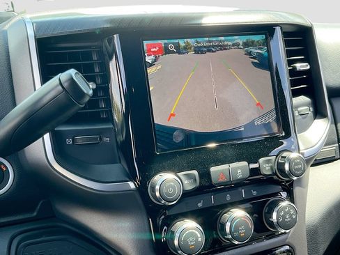 New 2026 RAM 2500 Big Horn AWD/4WD image 13