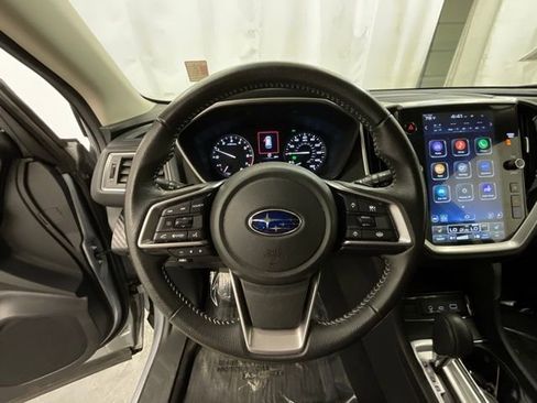 Used 2025 Subaru Ascent Premium AWD/4WD image 11