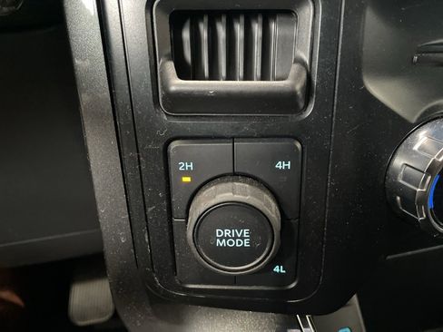 Used 2023 Ford F150 XLT w/ Equipment Group 302A High image 17