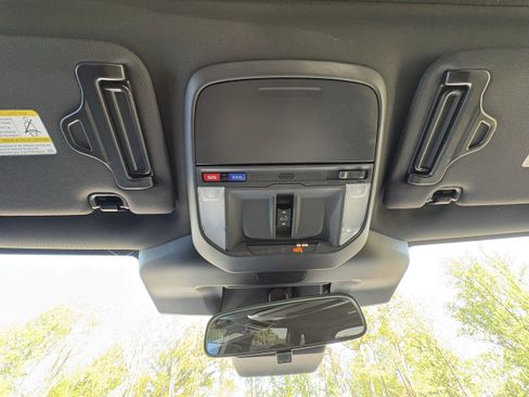New 2026 Subaru Forester Premium AWD/4WD image 24