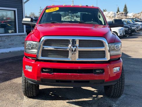 Used 2016 RAM 2500 Tradesman w/ Chrome Appearance Group AWD/4WD image 8