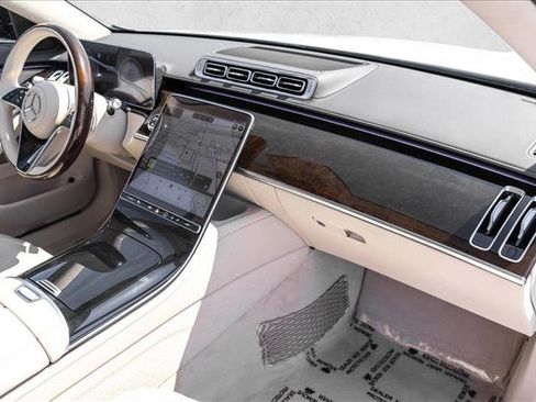 New 2026 Mercedes-Benz S 580 4MATIC Sedan image 26