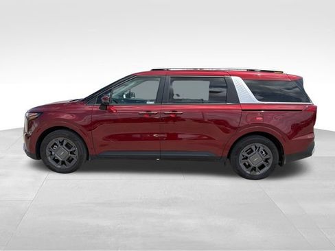 New 2026 Kia Carnival EX FWD image 4