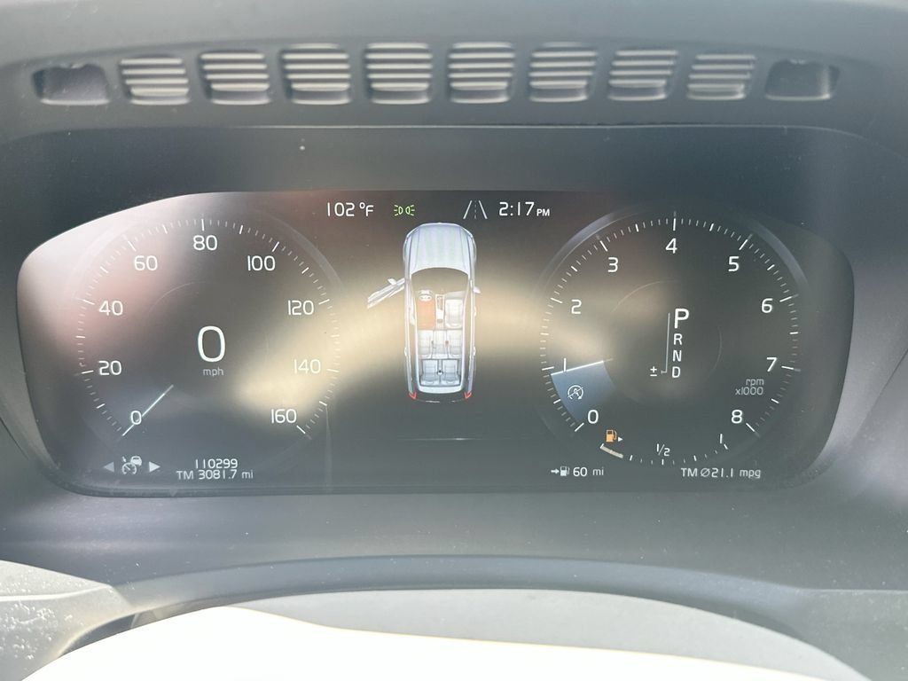 Used 2018 Volvo XC90 T6 Inscription w/ Convenience Package AWD/4WD image 12