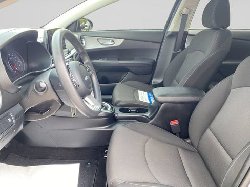 Certified 2023 Kia Forte LXS FWD image 21