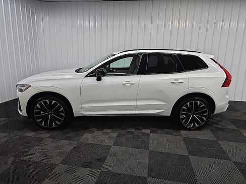 Used 2026 Volvo XC60 B5 Ultra AWD/4WD image 5