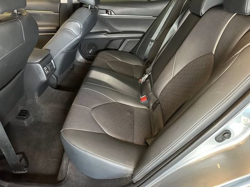 Used 2021 Toyota Camry XSE w/ Navigation Package FWD image 21