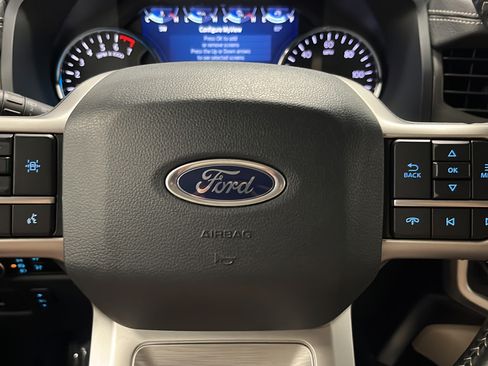 Used 2024 Ford Expedition Max XLT AWD/4WD image 15