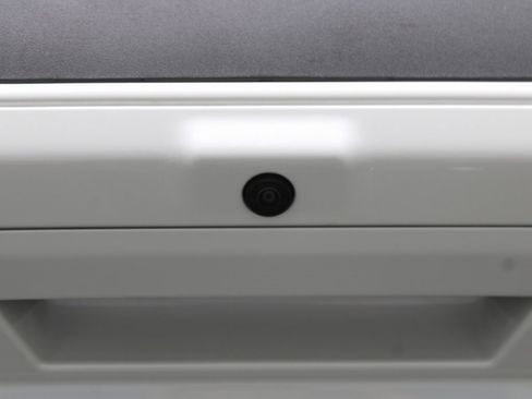 Used 2025 Ford F450 Platinum w/ FX4 Off-Road Package image 48