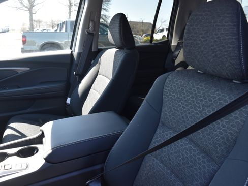 New 2026 Honda Ridgeline Sport image 9