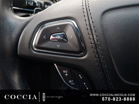 Used 2020 Lincoln MKZ AWD w/ Convenience Package image 23