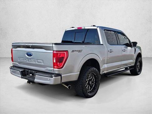 Used 2022 Ford F150 XLT w/ Equipment Group 302A High AWD/4WD image 5
