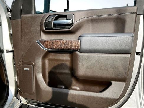 Used 2022 GMC Sierra 2500 Denali AWD/4WD image 26