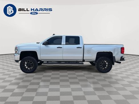 Used 2017 Chevrolet Silverado 1500 LS w/ Trailering Package AWD/4WD image 8