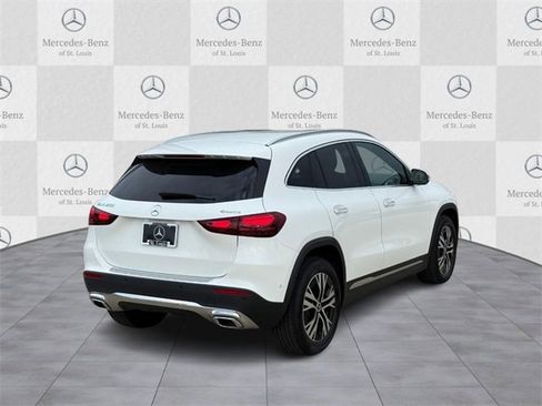 Certified 2025 Mercedes-Benz GLA 250 4MATIC image 3