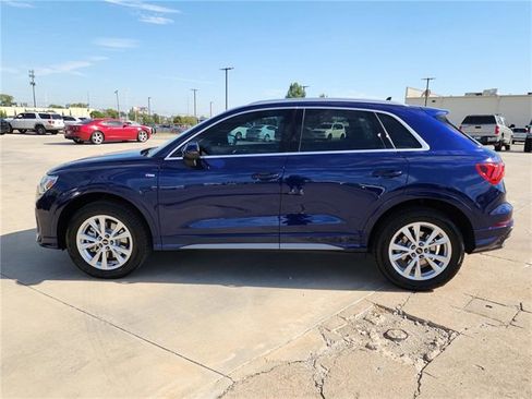 Certified 2025 Audi Q3 2.0T Premium image 4