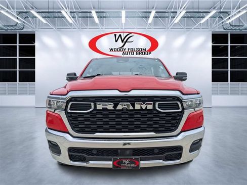 Used 2025 RAM 1500 Big Horn AWD/4WD image 8